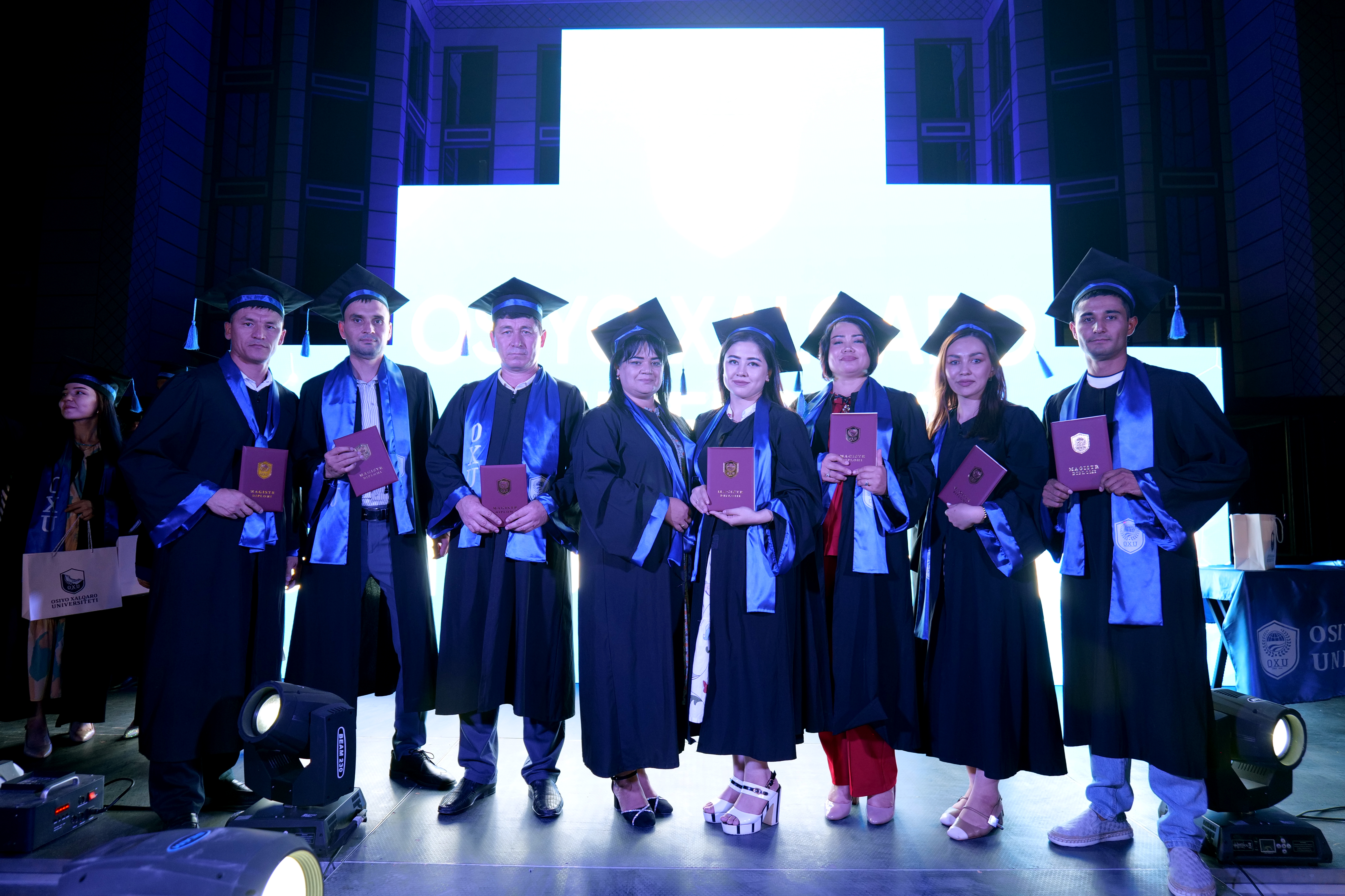 Seks kalamush va singlisi